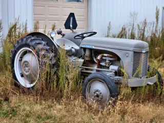 میسی فرگوسن 375، ماڈل 2014، 3,558 گھنٹے چلیا (3/3)